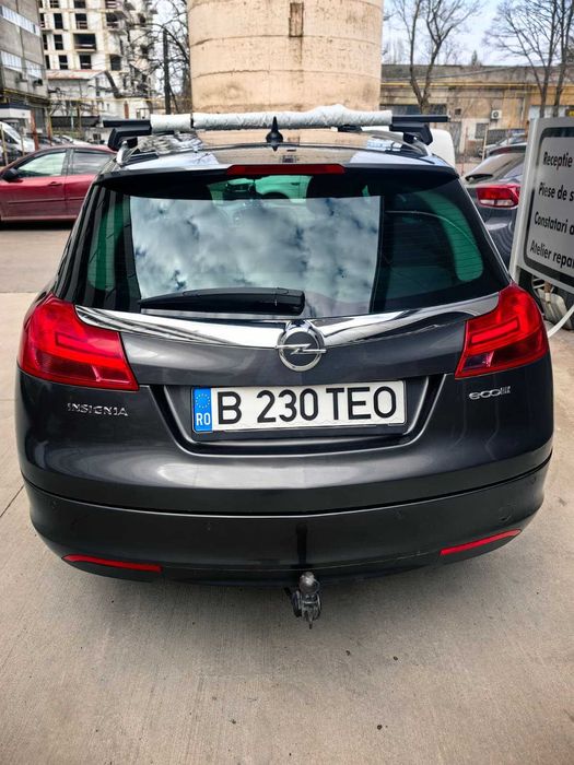 SuperOferta Opel Insignia SportsTourer SW 2012