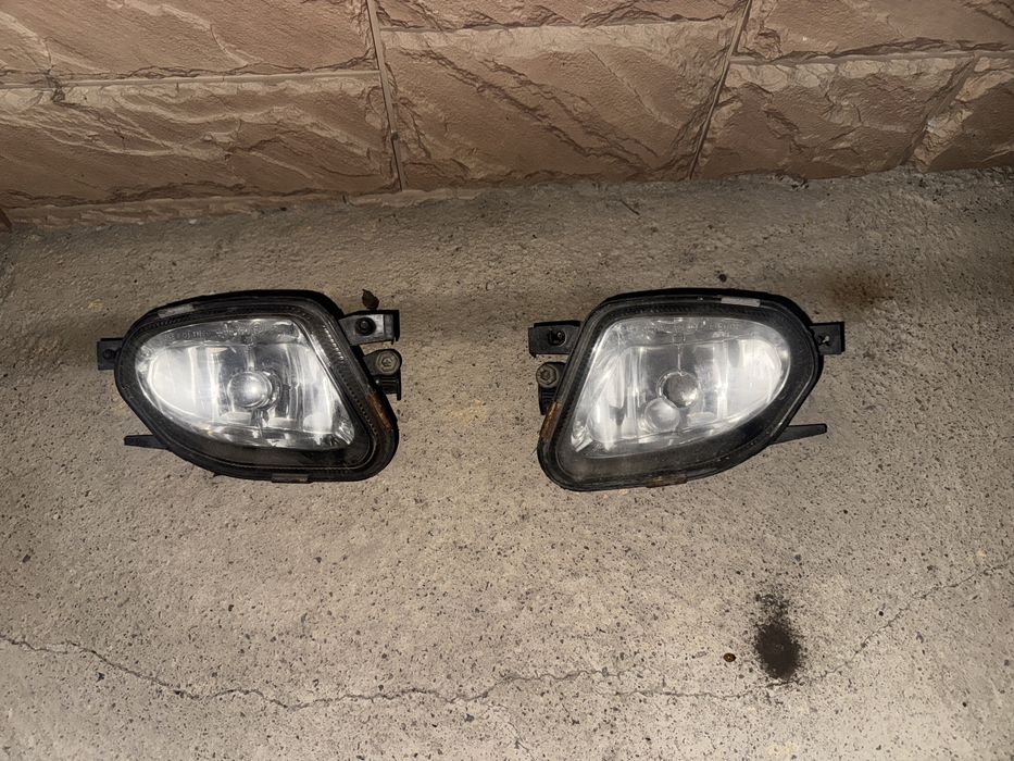 Продам решотку, туманки 211