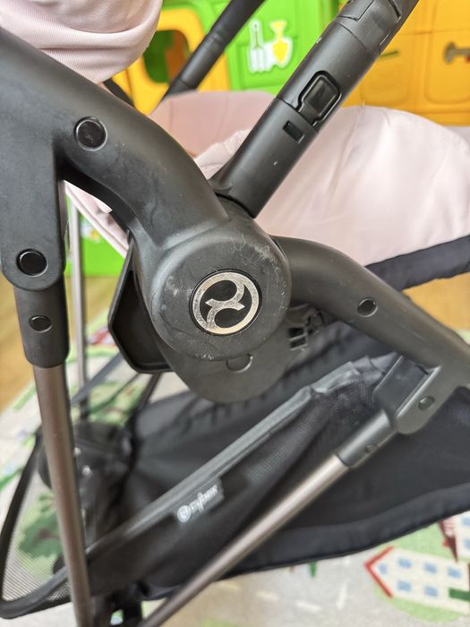 Количка Cybex Melio + подарък дъждобран