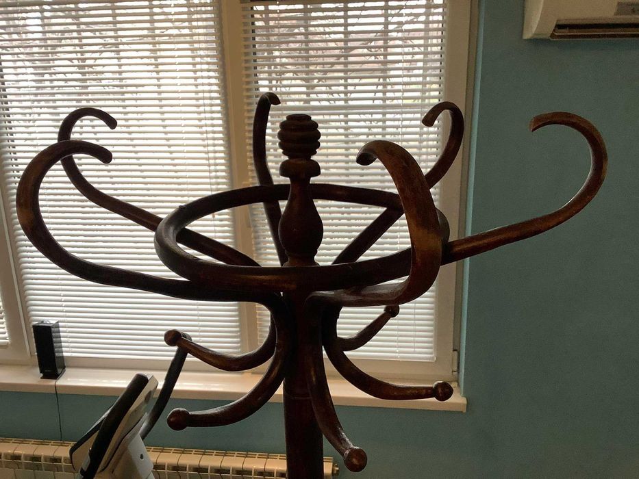 Aнтична дървена закачалка (ръчна изработка)