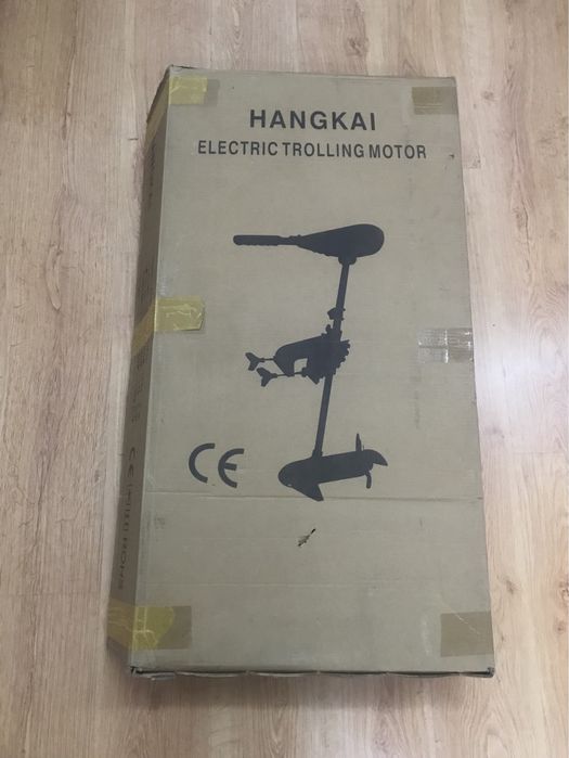 Продам лодку с электромотором и эхолотом