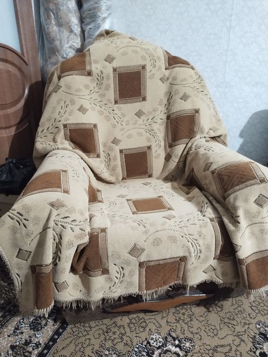 Мягкий уголок тройка