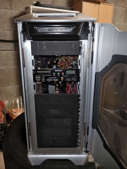 Carcasa PC Coolermaster Stacker 830