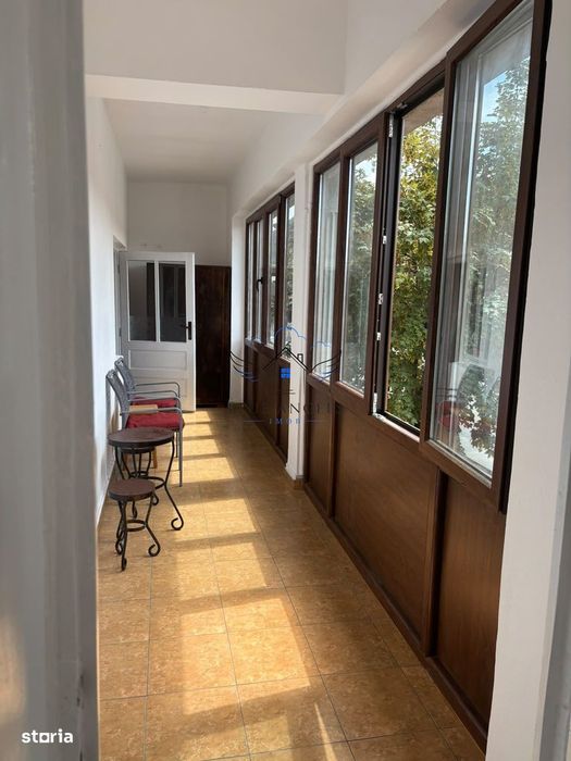 Apartament cu 3 camere – zona centrală