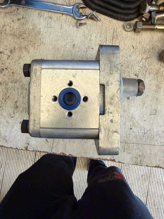 Хидравлична зъбна помпа