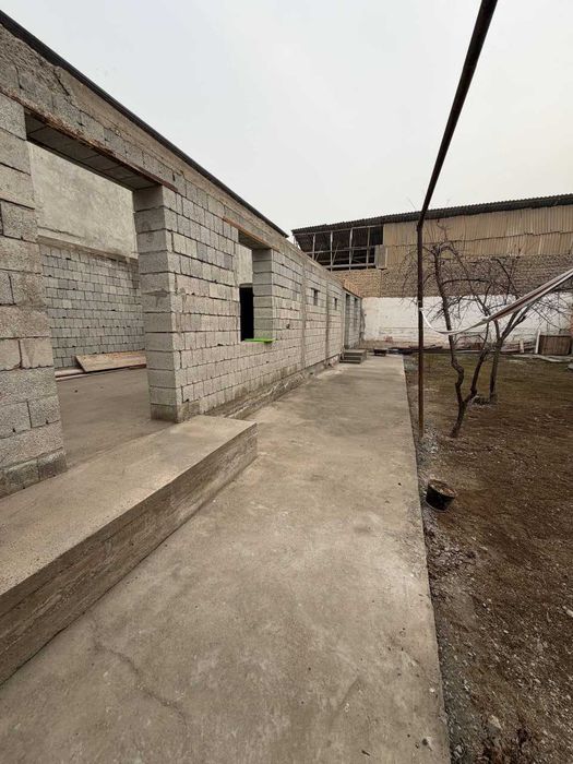 Широткада 6 сотихли ховли, 10 хонали