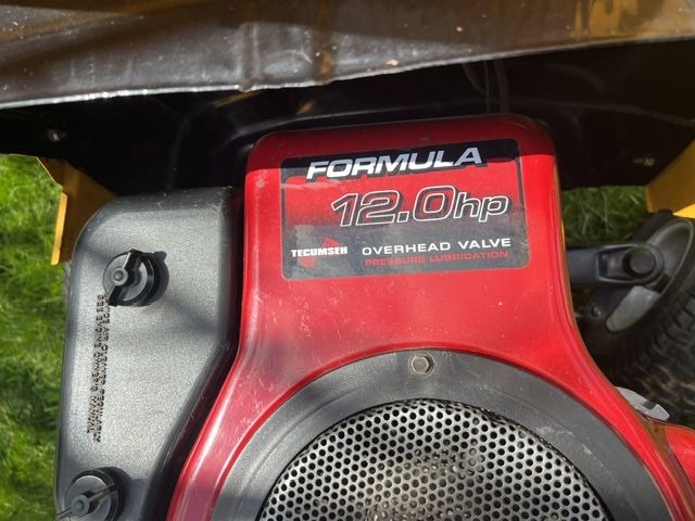 Тракторна косачка Fleurelle 1200 AMH 1200 бензин