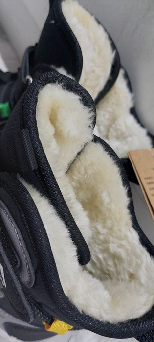 Новые зимние ботинки 33р