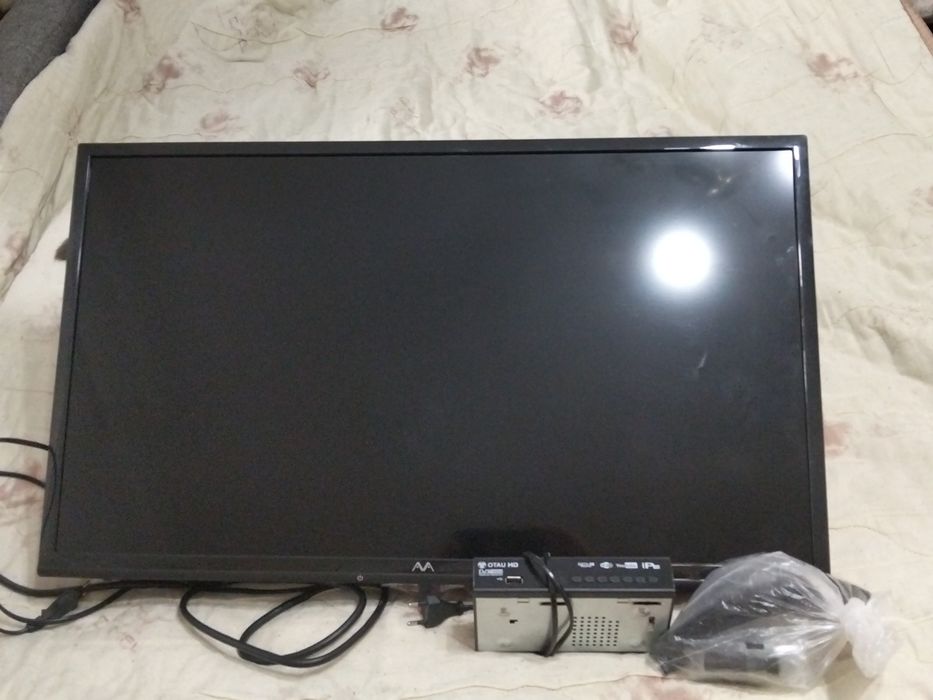 LED Телевизор AVA 32" 32W4-BLED HD Black