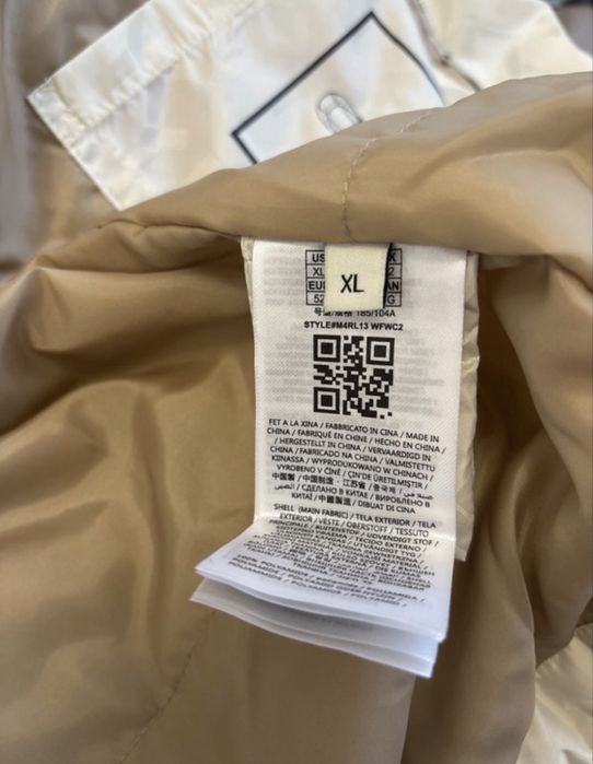 Geaca primavara Guess