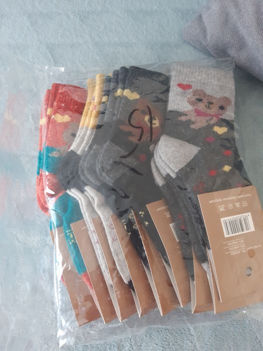 Продаются носки за штуку 450