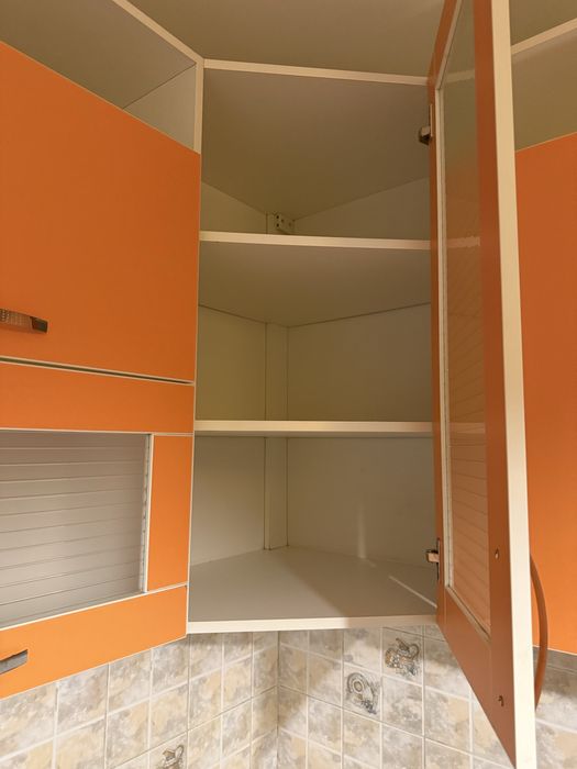 Продам угловой кухоный гарнитур