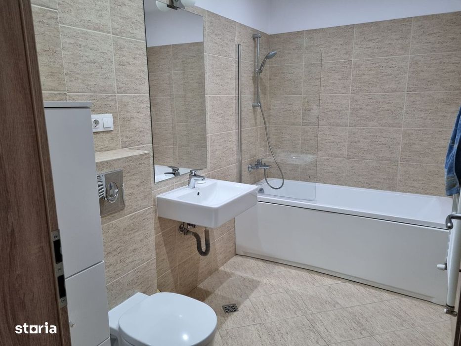 Apartament 2 camere tip Studio in Tractoru (Urban)
