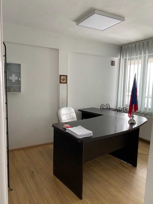 Spatiu Servicii de inchiriat in oras Tg Neamt