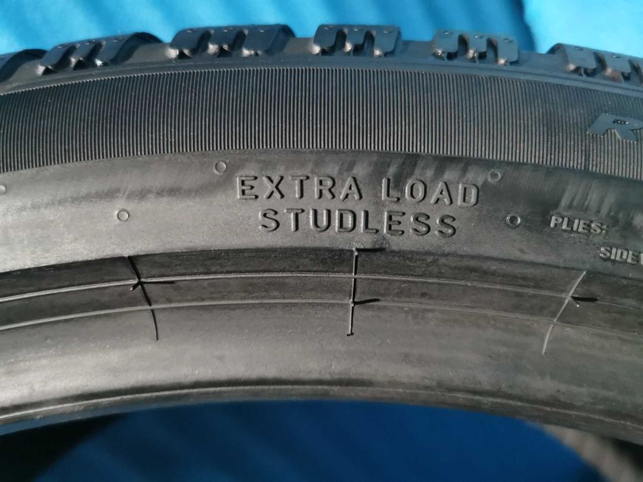 315/30 R22 - pirelli m+s 2 bucati