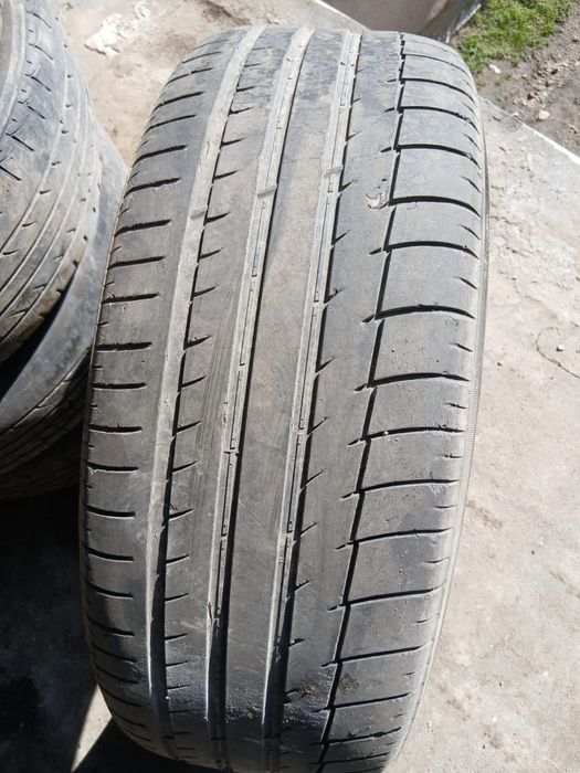 Шины бу 225/55/18