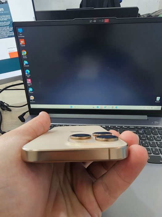 Iphone 16 pro 128gb Desert Titanium.