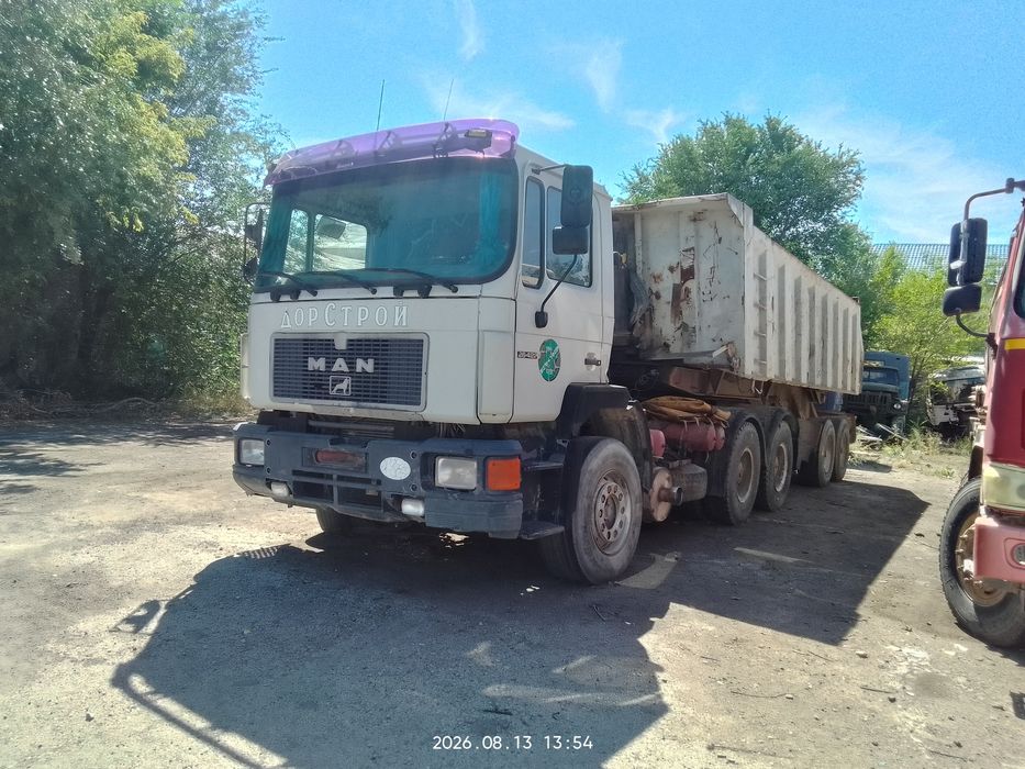 продается тягач Ман