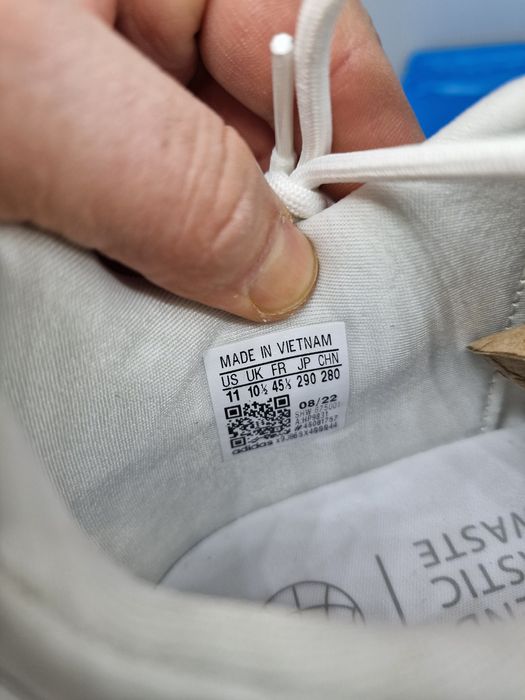 Adidas  NMD V3 HP9831 nr. 45 1/3