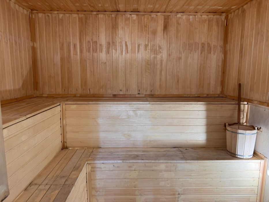 Сауна с бассейном