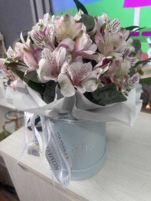 Цветы, свежие букеты