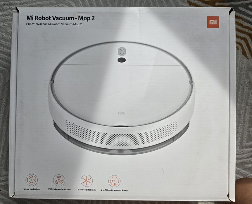 Робот-пылесос 2в1