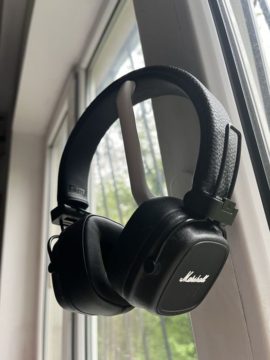 Продам наушники Marshall в идеальном состоянии