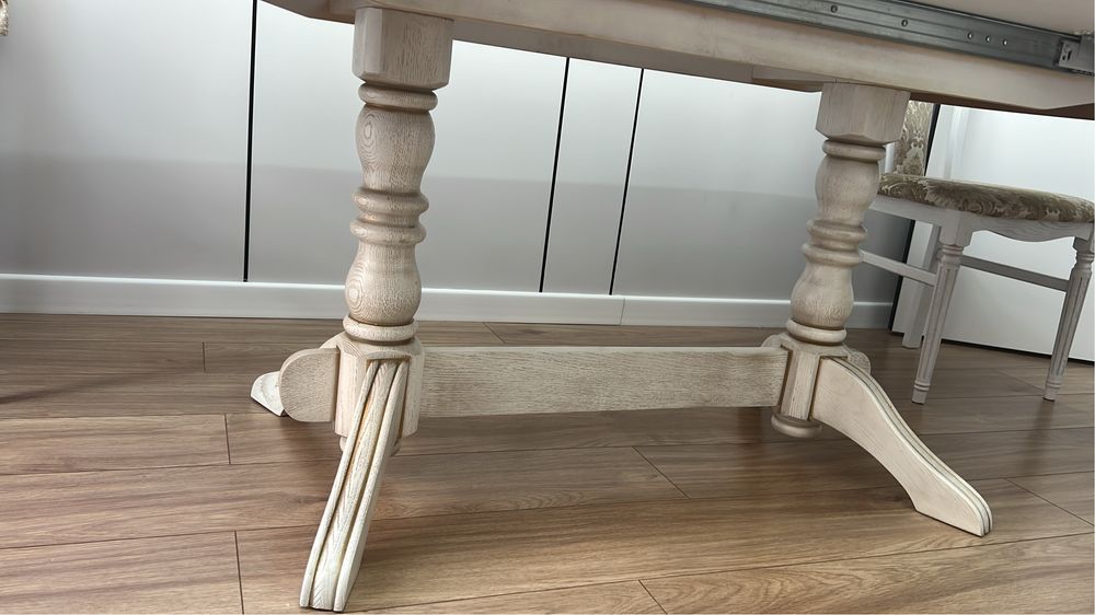 Дубовый Стол со стульями