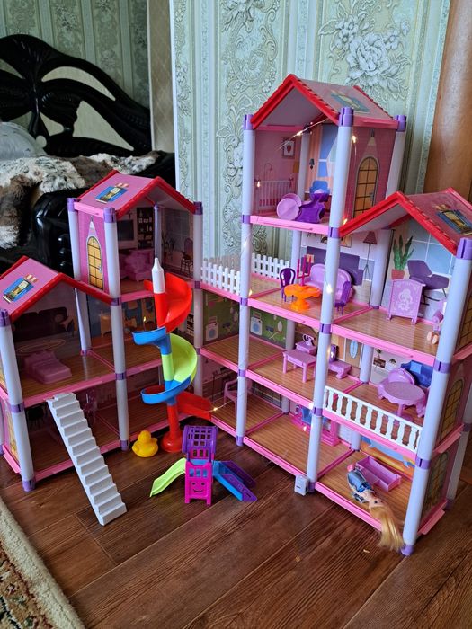 Домик для кукол, всём понравится