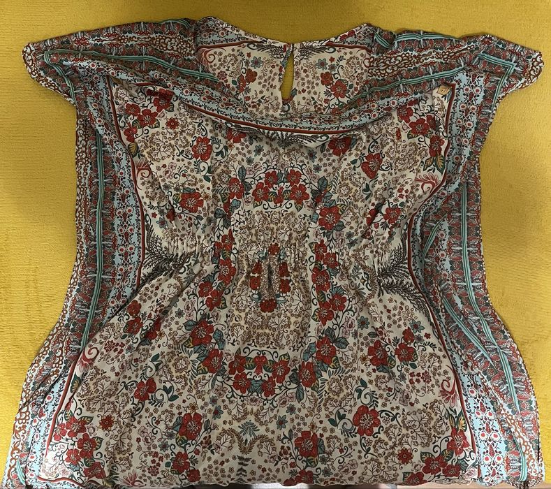 Zara- rochita marimea M