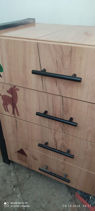 Продаётся камод с ящиками.