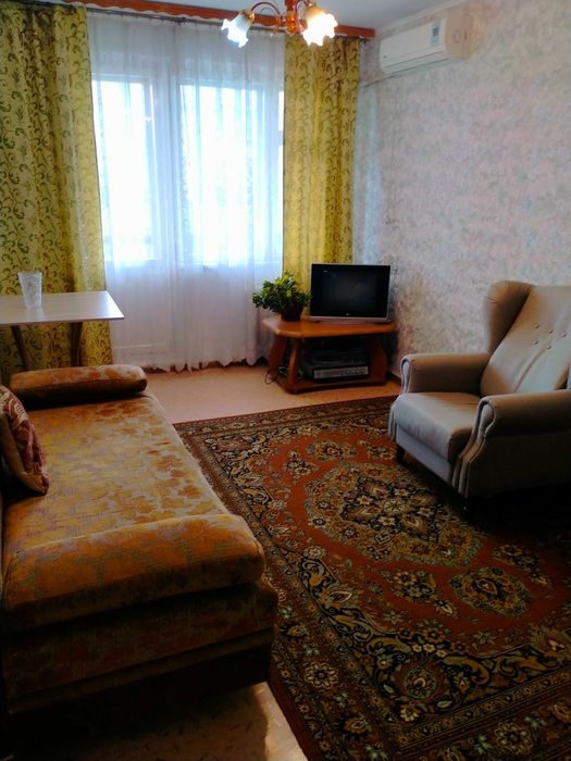 Продам 1 комнатную  квартиру
