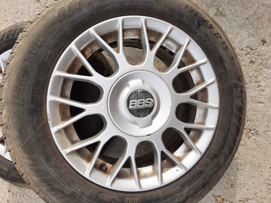Jante aliaj BBS R15 cu anvelope m+s 5x112