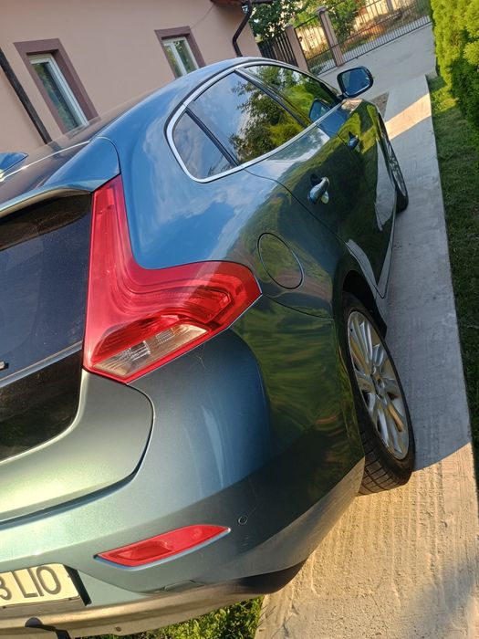 Vand / Schimb Volvo V40 2014