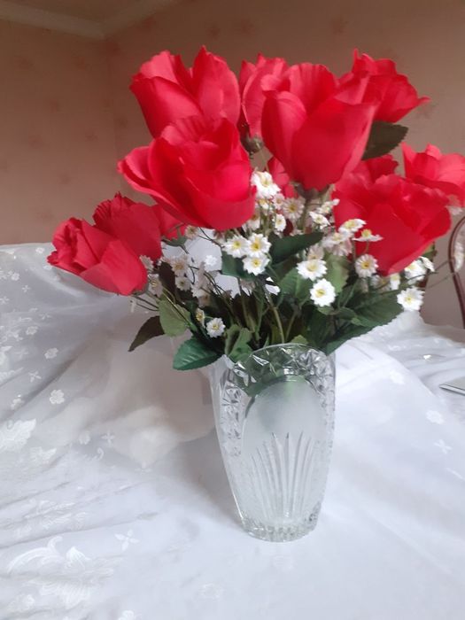 Декоративные искусственные цветы