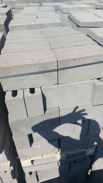 Перегородочный кирпич