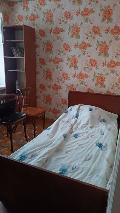Сдам 2 ком квартиру в районе Рахмета