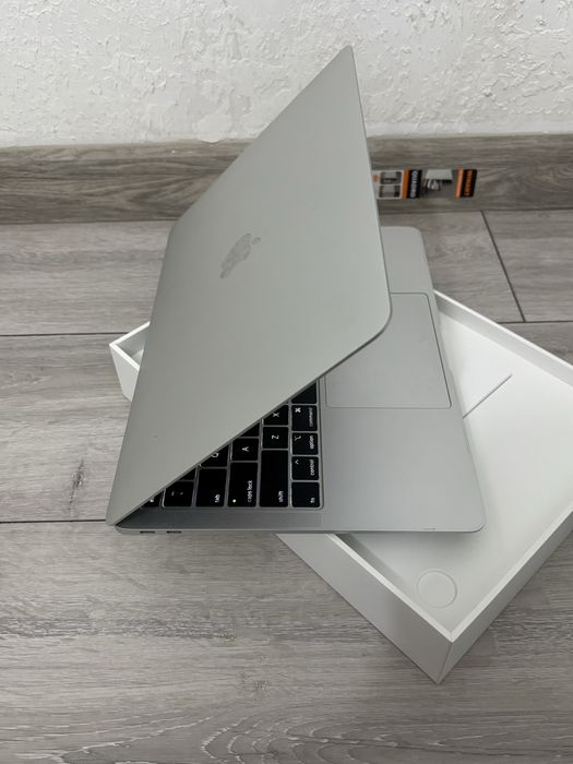 Macbook air 2019