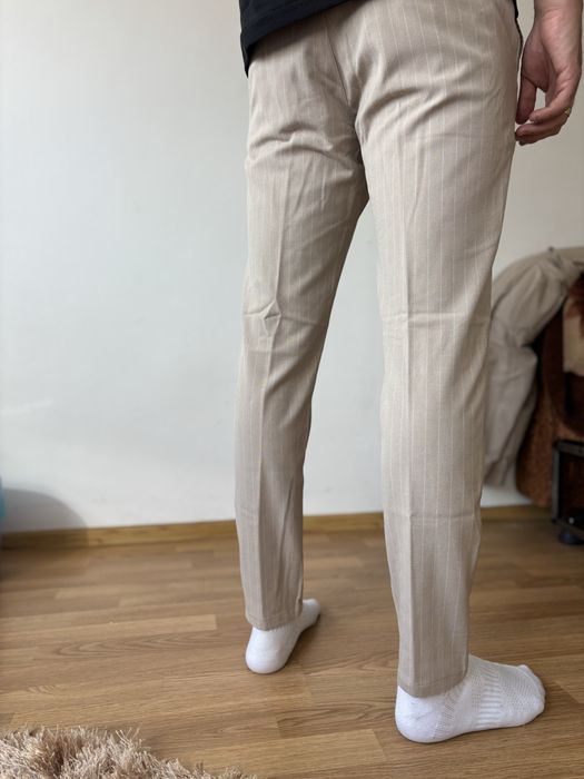 Pantaloni de bărbați – casual/smart-casual