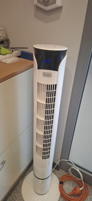 Продавам вентилатор Black&Decker BXEFT49E бял,таймер,45.0W