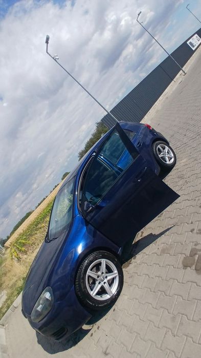 Vând   Golf 6  .