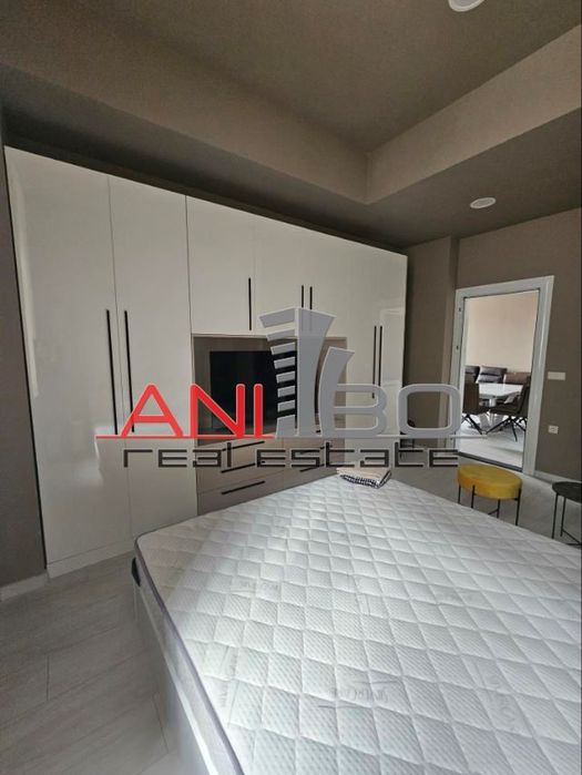 Дава се под наем Тристаен апартамент в Варна, Гръцка махала - 100 кв.м за 1795.2 € - Снимка #5