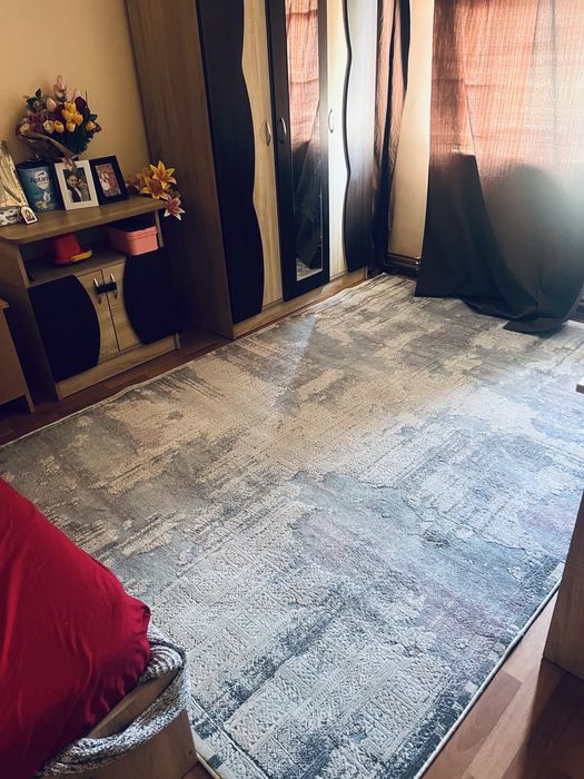 Covor 200x285 ca nou