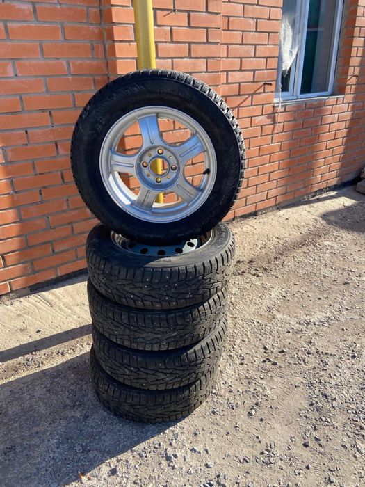 Шины зимние 185/65/14