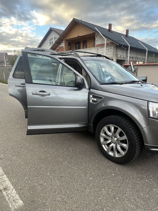 Land rover freelender 2 2011