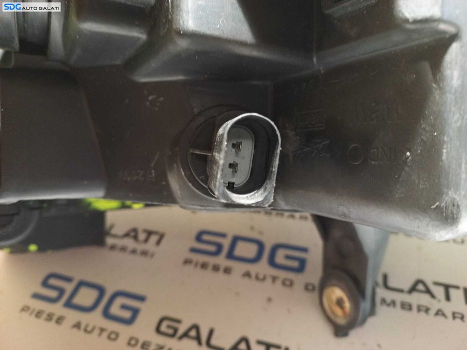 Far Stanga Xenon cu Lupa Volkswagen Phaeton 2002 - 2010 [L0875]