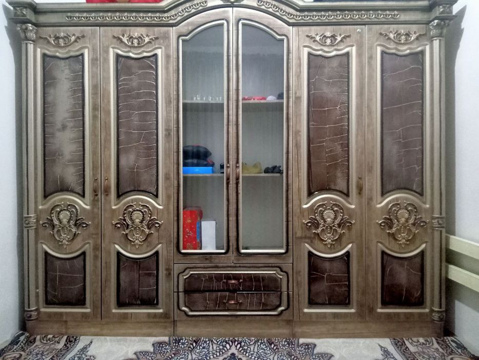 Спальный,гарнитур,трюма.