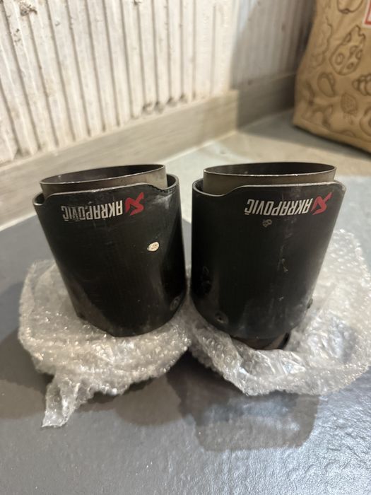 Vand tipsuri evacuare Akrapovic