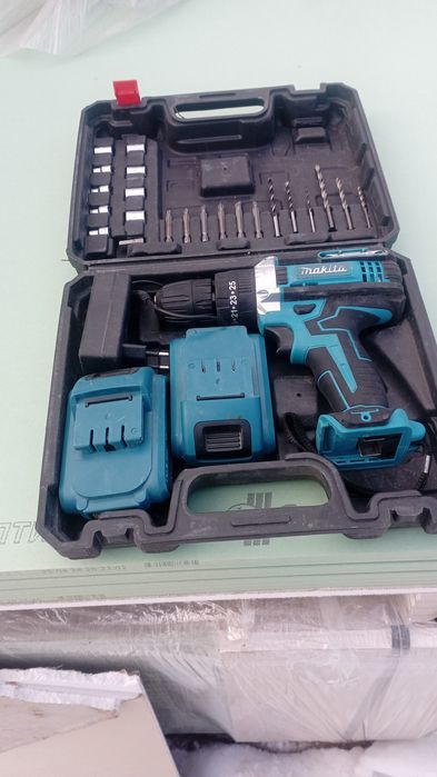 Продаю Шруповерт