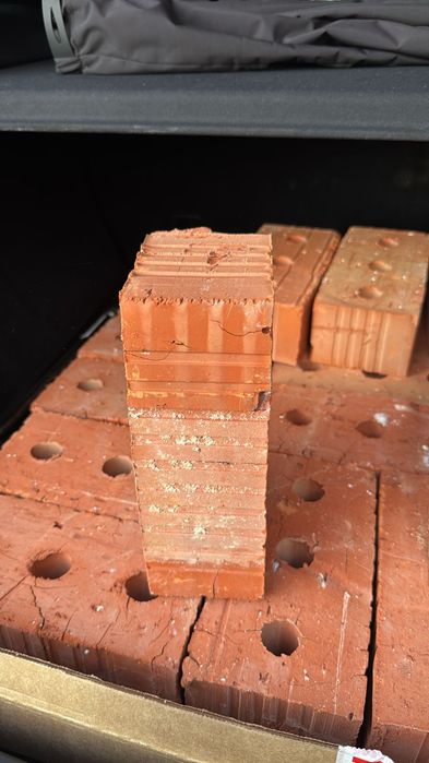 Продам керпич полутырный одинарный